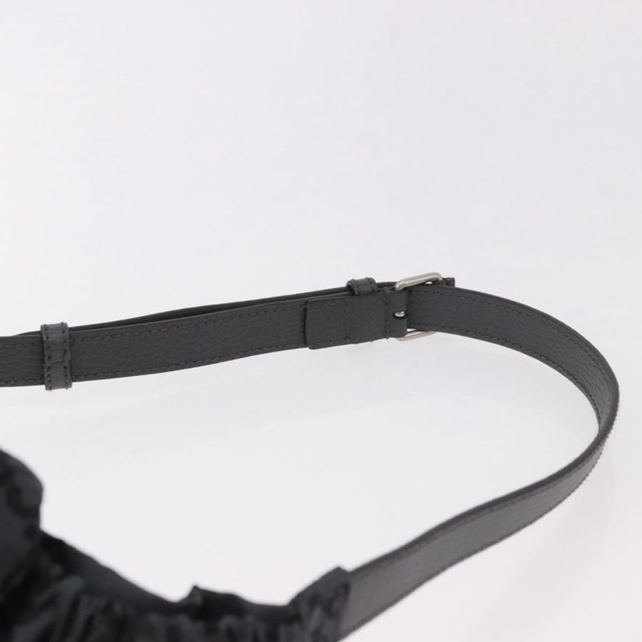 【日本直送】GUCCI GG帆布腰包 灰色/銀色 767934 正品 183092M-7