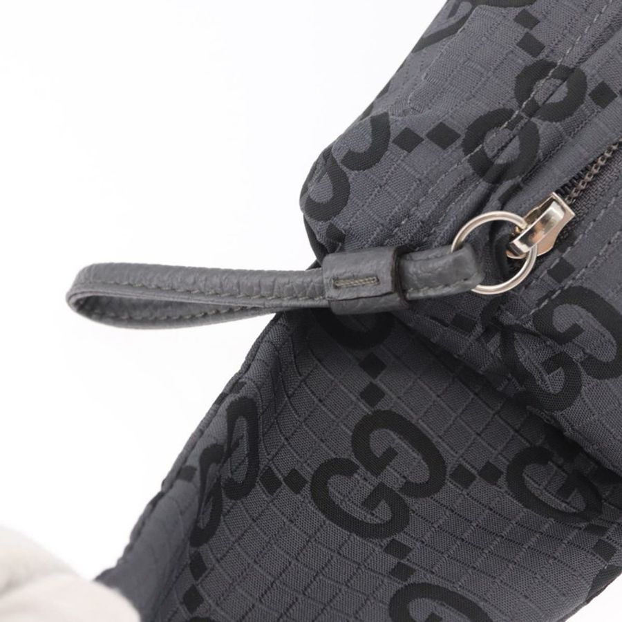 【日本直送】GUCCI GG帆布腰包 灰色/銀色 767934 正品 183092M-9
