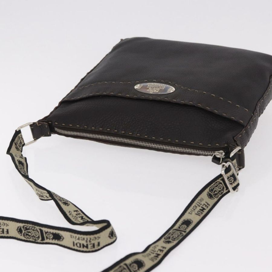 【日本直送】FENDI Celeria 單肩包,黑色銀色皮革,正品編號 183899A-5