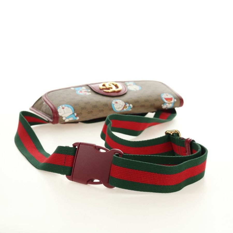 【日本直送】GUCCI Micro GG Supreme Doraemon x Fujiko-Pro 腰帶 PVC 米色 647817 Auth 183687M-6