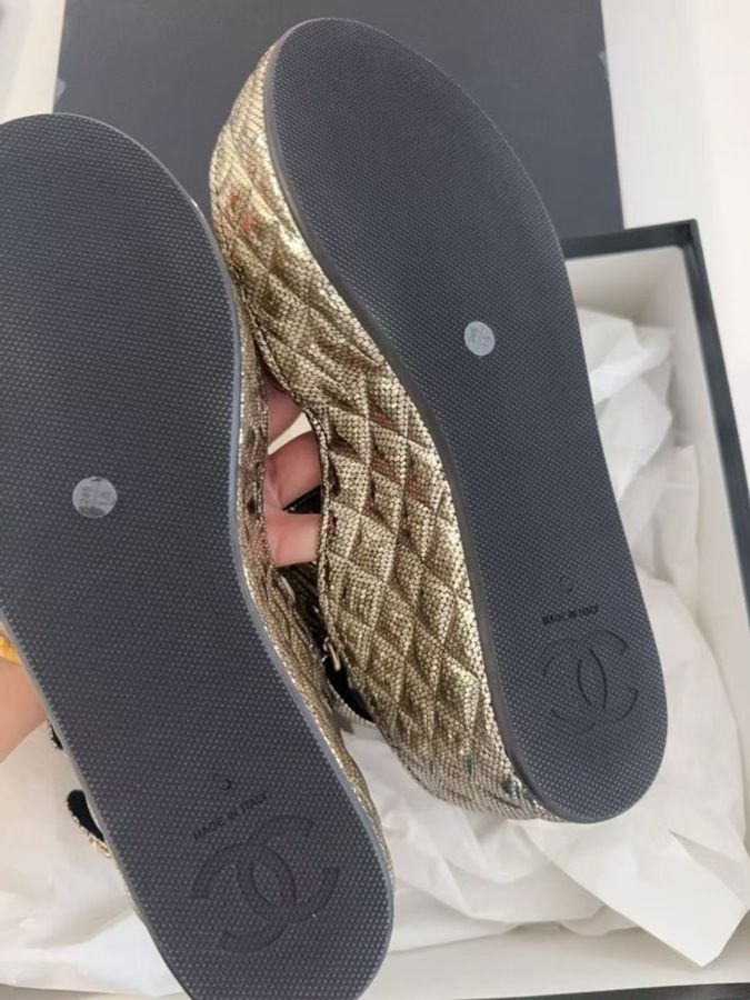 【全新品】Chanel香奈兒blingbling 超美金色魔鬼氈前高後高厚底涼鞋39碼-4