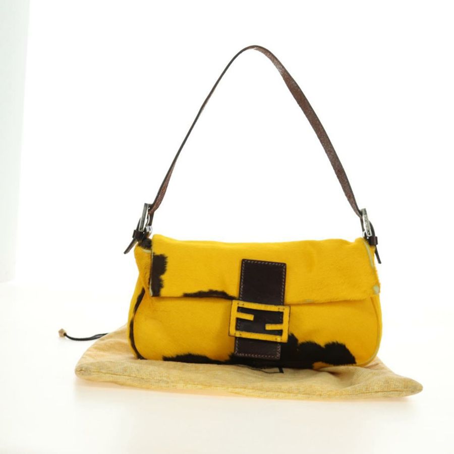 【日本直送】FENDI Mamma Baguette 肩背包 Harako 皮革 黃色 銀色 正品 184727SAV-11