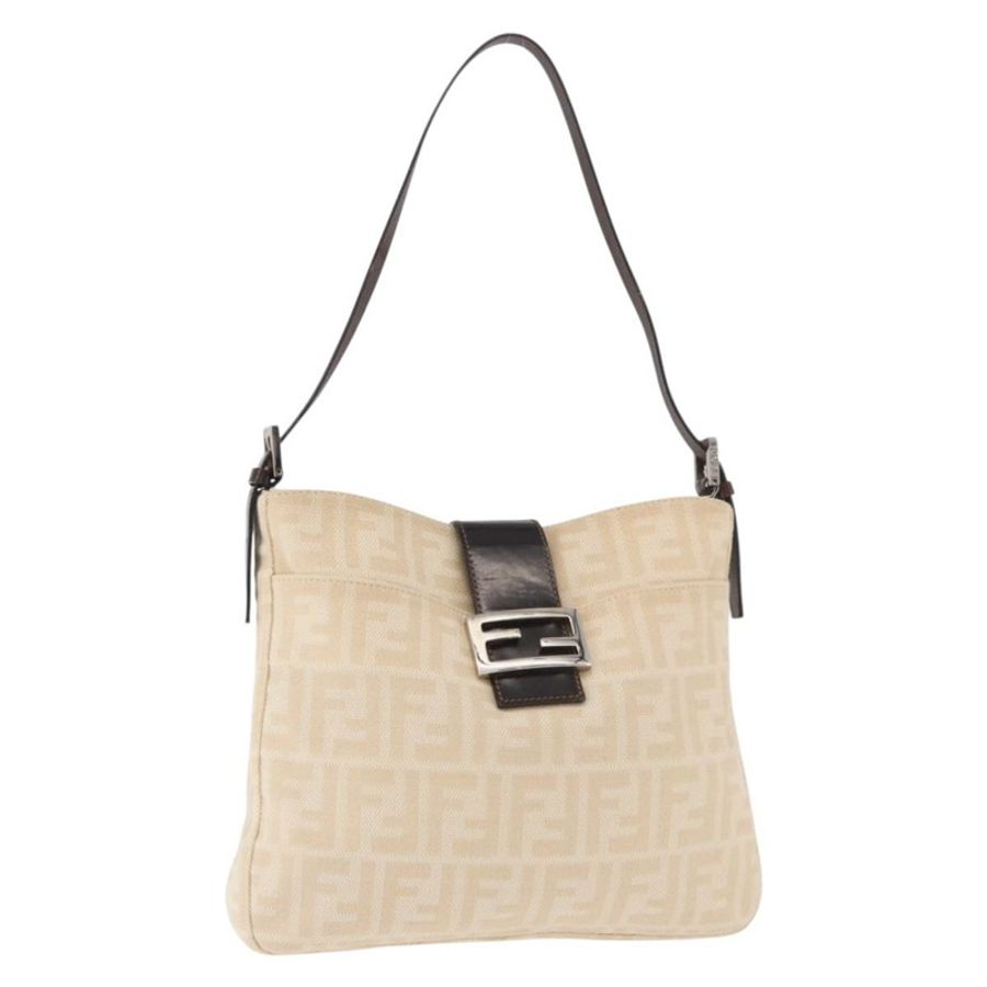 【日本直送】FENDI Zucca帆布Mamma Baguette肩背包 米色 銀色 正品 184984SAV-0