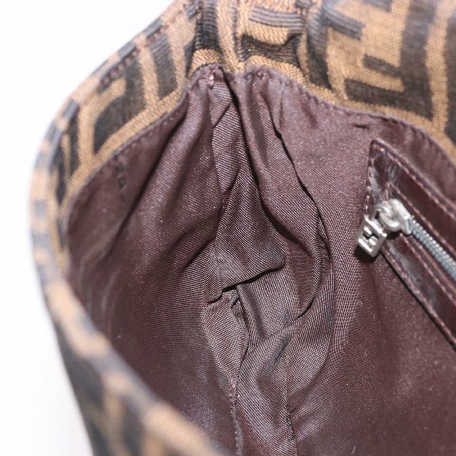 【日本直送】FENDI Zucca帆布Mamma Baguette單肩包 黑色棕色 正品 184826M-23