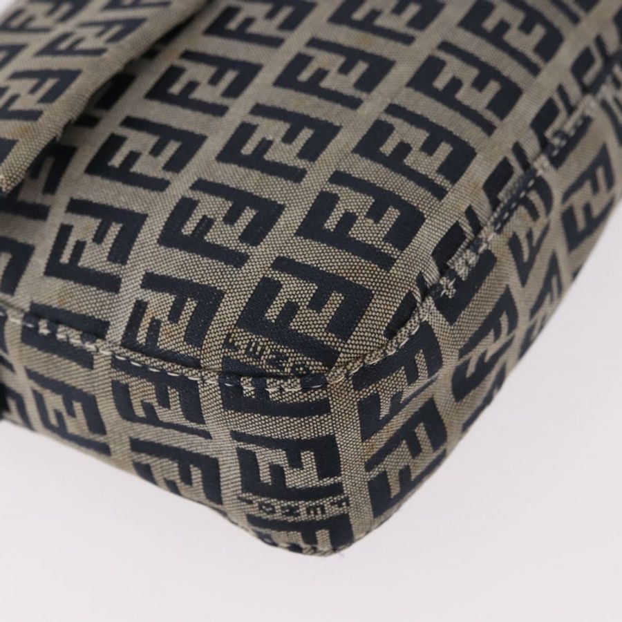 【日本直送】FENDI Zucchino帆布Mamma Baguette單肩包 海軍藍 銀色 正品 185146SAV-8