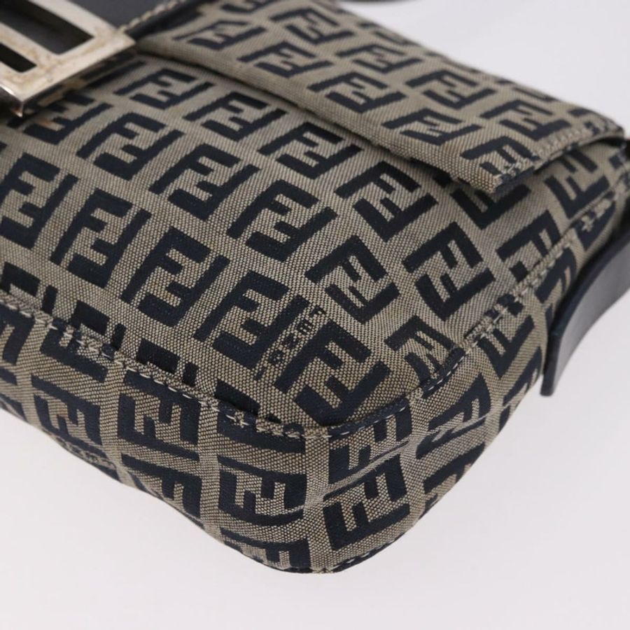 【日本直送】FENDI Zucchino帆布Mamma Baguette單肩包 海軍藍 銀色 正品 185146SAV-14