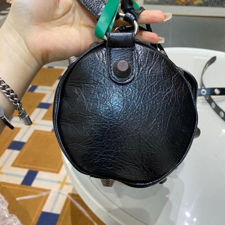 Balenciaga巴黎世家Le Cagole黑银机车可调节肩带斜挎单肩圆筒包13*24.5*13-11