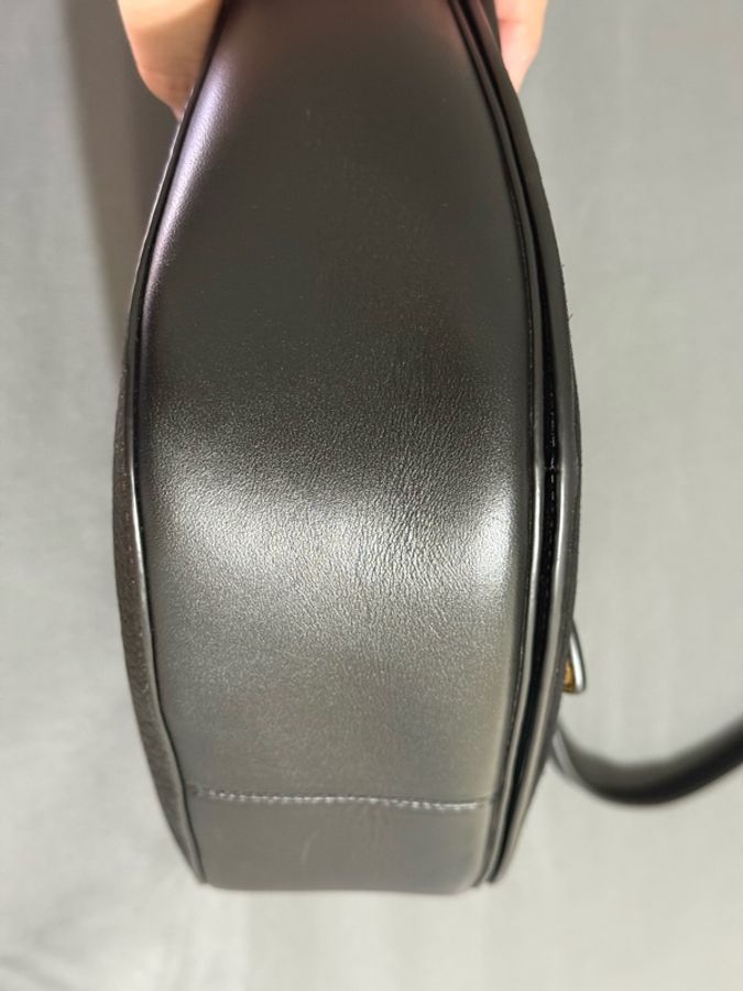 Coach 經典馬車扣斜背包-4