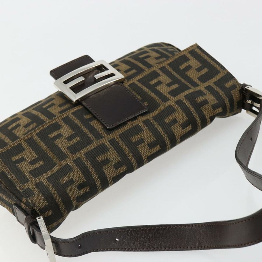【日本直送】FENDI Zucca帆布Mamma Baguette單肩包 黑色棕色 正品 184908SAM-5