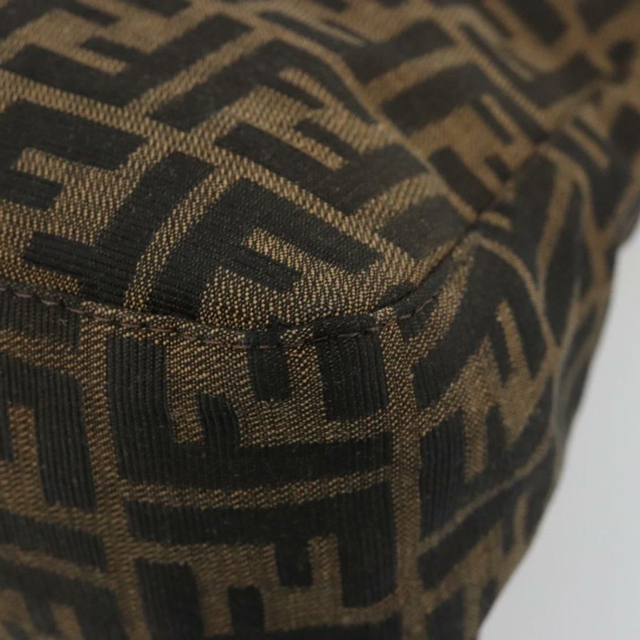 【日本直送】FENDI Zucca帆布Mamma Baguette單肩包 黑色棕色 正品 184903SAM-16