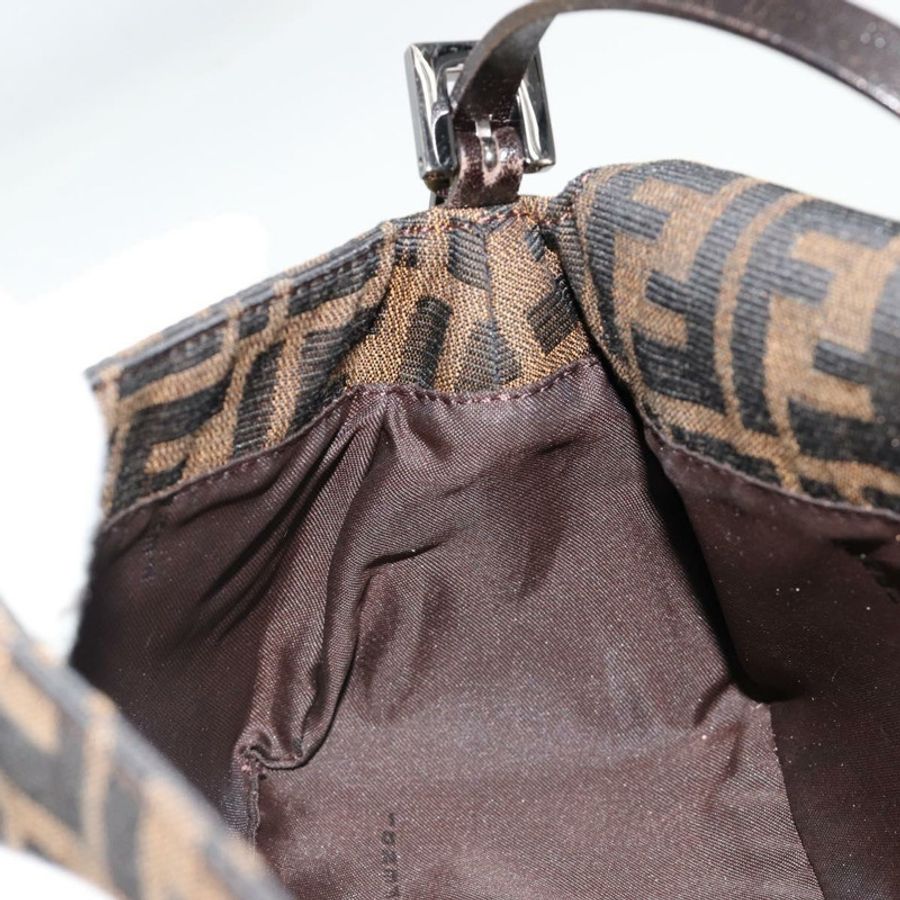 【日本直送】FENDI Zucca帆布Mamma Baguette單肩包 黑色棕色 正品 184907SAM-22