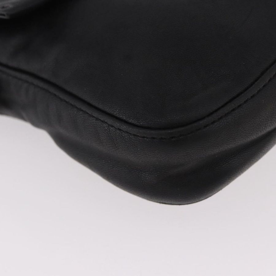 【日本直送】FENDI Mamma Baguette 單肩包,黑色銀色皮革,正品,貨號 185435SAV-14