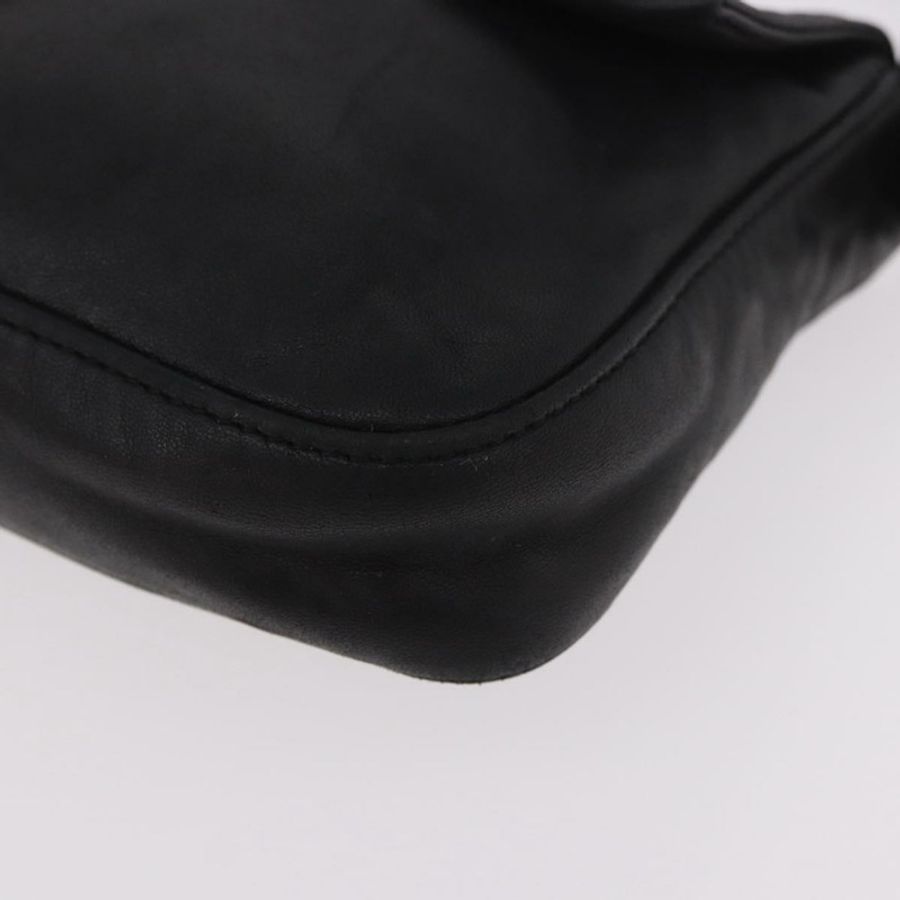 【日本直送】FENDI Mamma Baguette 單肩包,黑色銀色皮革,正品,貨號 185435SAV-15