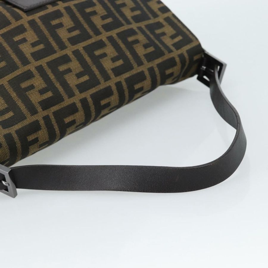 【日本直送】FENDI Zucca帆布Mamma Baguette單肩包 黑色棕色 正品 185432V-6