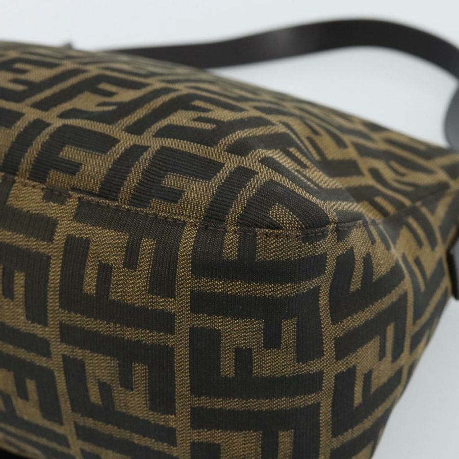 【日本直送】FENDI Zucca帆布Mamma Baguette單肩包 黑色棕色 正品 185432V-14