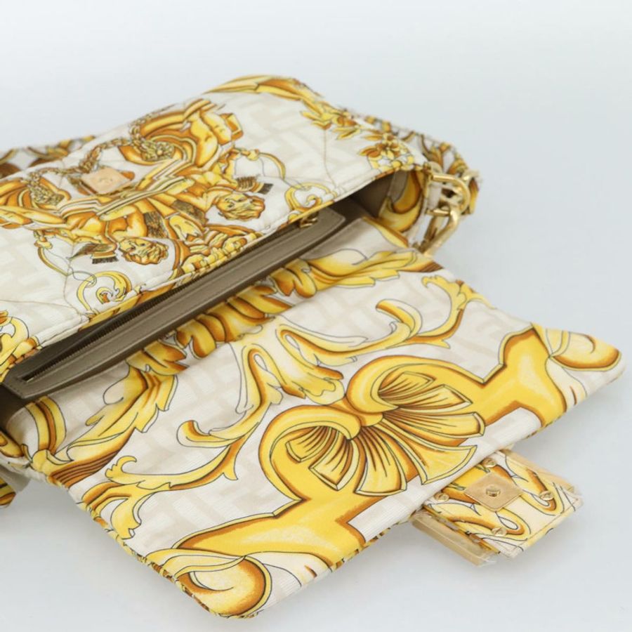 【日本直送】FENDI Zucca帆布Mamma Baguette包,尼龍材質,兩用,米色/金色,正品編號185628SAM-19