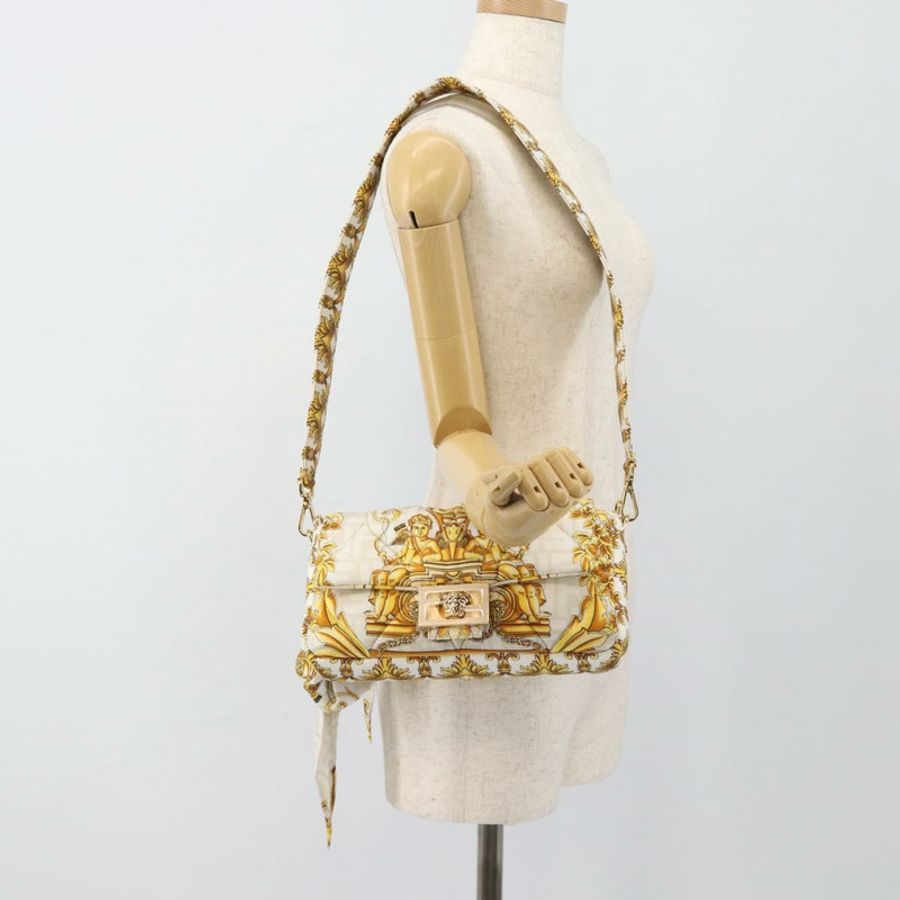 【日本直送】FENDI Zucca帆布Mamma Baguette包,尼龍材質,兩用,米色/金色,正品編號185628SAM-25