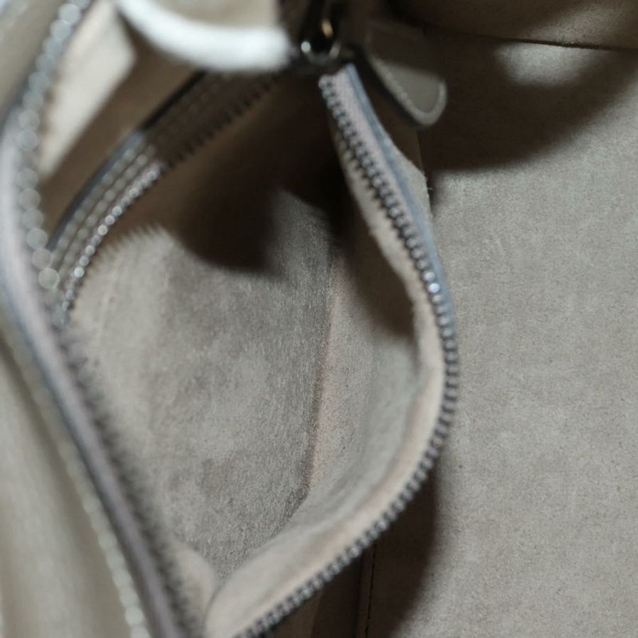 【日本直送】CELINE Luggage Micro Shopper 手提包,皮革材質,灰色/銀色,正品,貨號 185329M-25