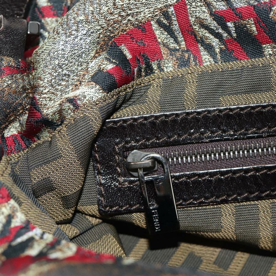 【日本直送】FENDI Zucca帆布Mamma Baguette單肩包 紅色銀色 正品 185692V-24