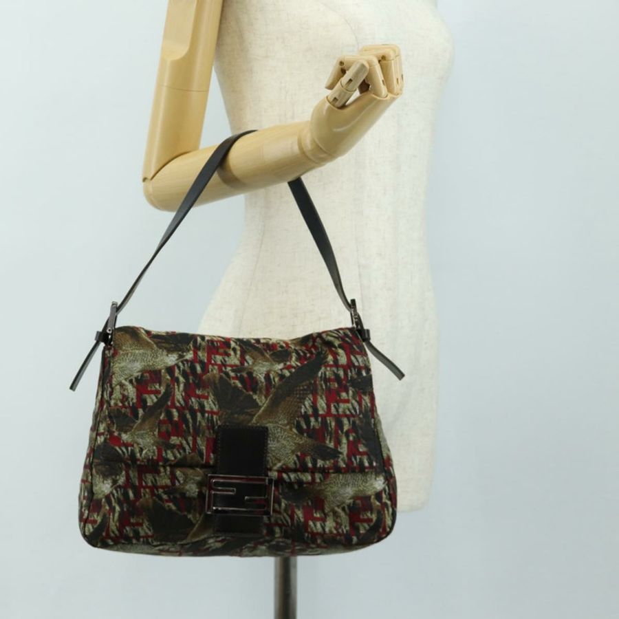 【日本直送】FENDI Zucca帆布Mamma Baguette單肩包 紅色銀色 正品 185692V-26