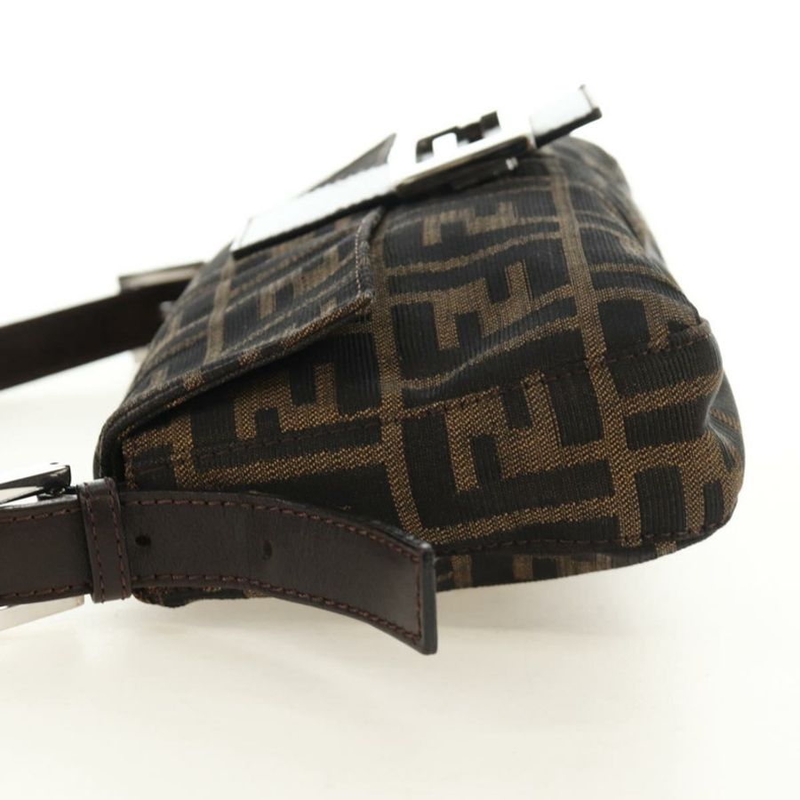 【日本直送】FENDI Zucca帆布Mamma Baguette單肩包 黑色棕色 正品 185313M-2