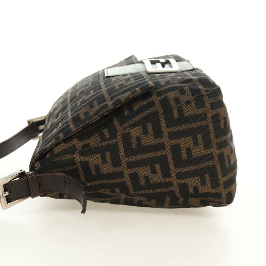 【日本直送】FENDI Zucca帆布Mamma Baguette單肩包 黑色棕色 正品 185309M-2