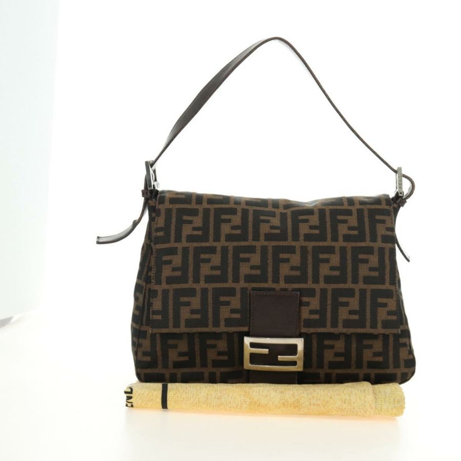 【日本直送】FENDI Zucca帆布Mamma Baguette單肩包 黑色棕色 正品 185309M-11