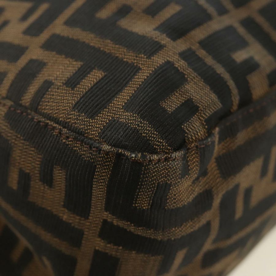 【日本直送】FENDI Zucca帆布Mamma Baguette單肩包 黑色棕色 正品 185309M-17