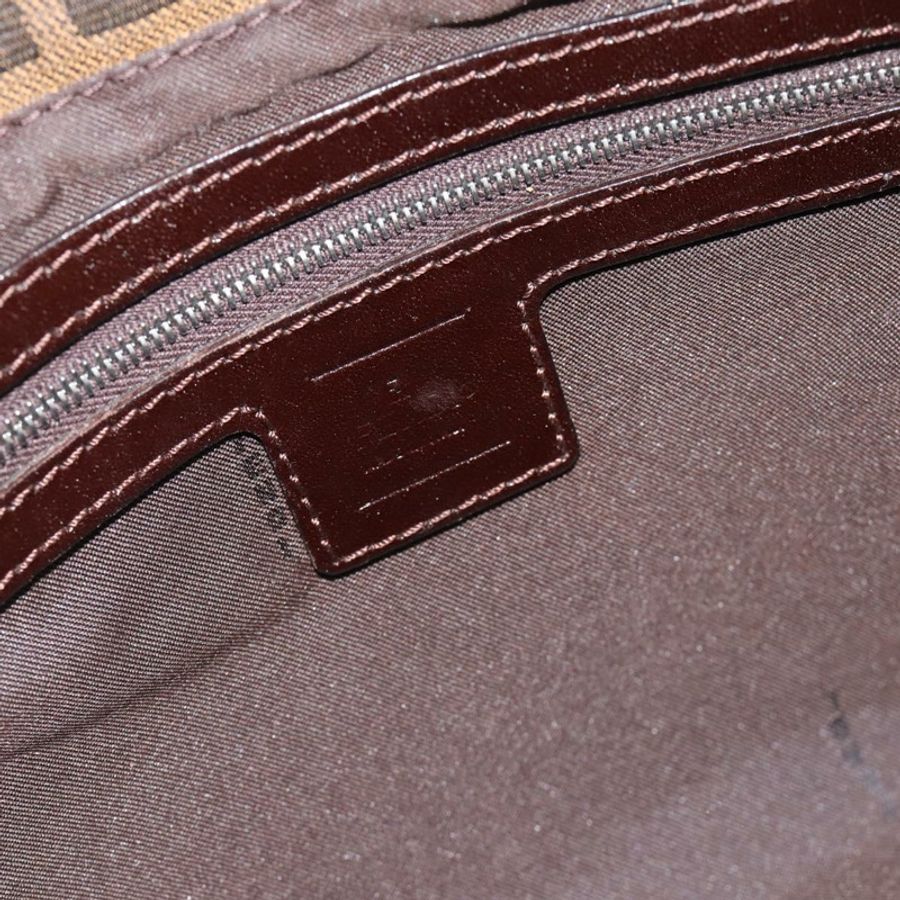 【日本直送】FENDI Zucca帆布Mamma Baguette單肩包 黑色棕色 正品 186037SAM-17
