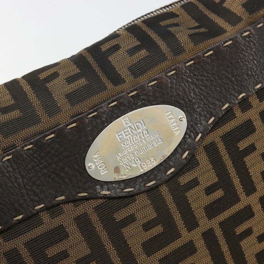 【日本直送】FENDI Zucca帆布單肩包 黑色棕色 正品 185617A-16