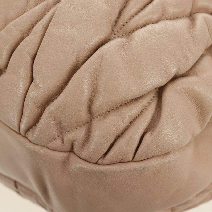【日本直送】Miu Miu Matelasse 單肩包,皮革材質,兩用,粉金色,正品,貨號 185581M-21