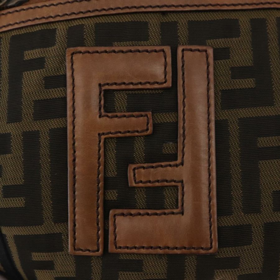 【日本直送】FENDI Zucca帆布單肩包 黑色棕色 正品 am11922V-18