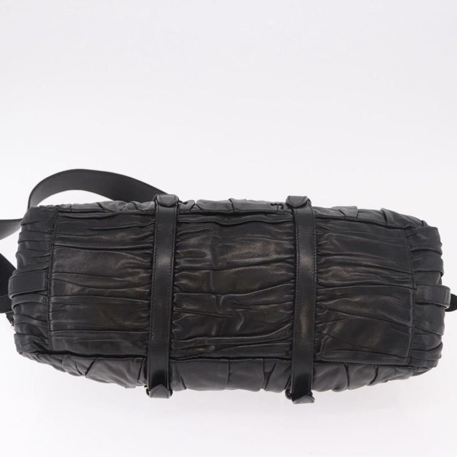 【日本直送】PRADA 羊皮褶皺手提包,兩用款,黑色/銀色,正品,貨號 187035SAV-4