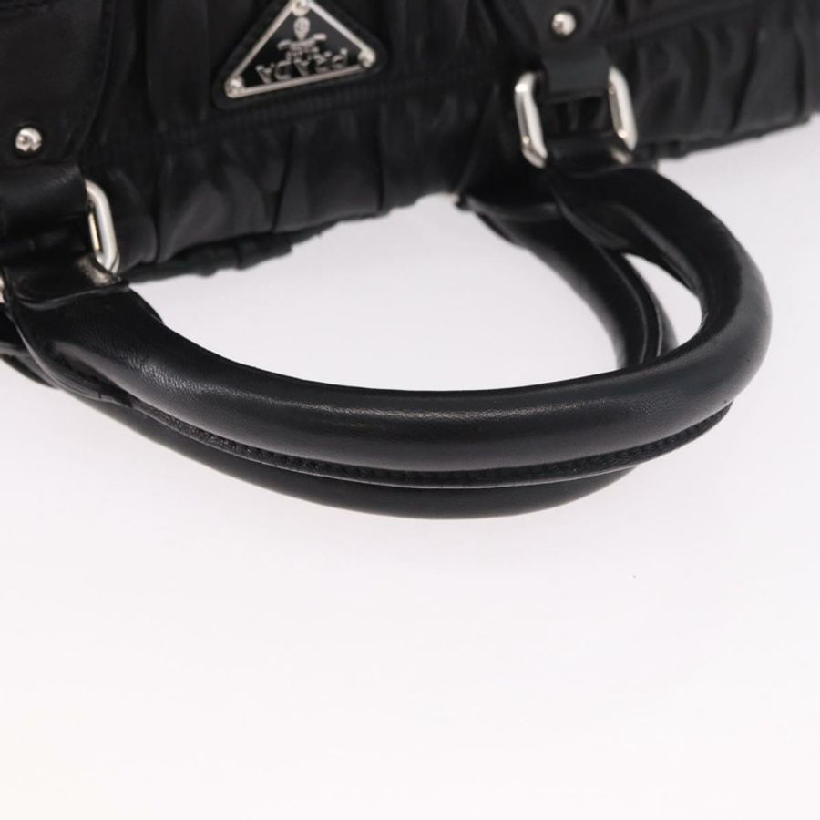 【日本直送】PRADA 羊皮褶皺手提包,兩用款,黑色/銀色,正品,貨號 187035SAV-6