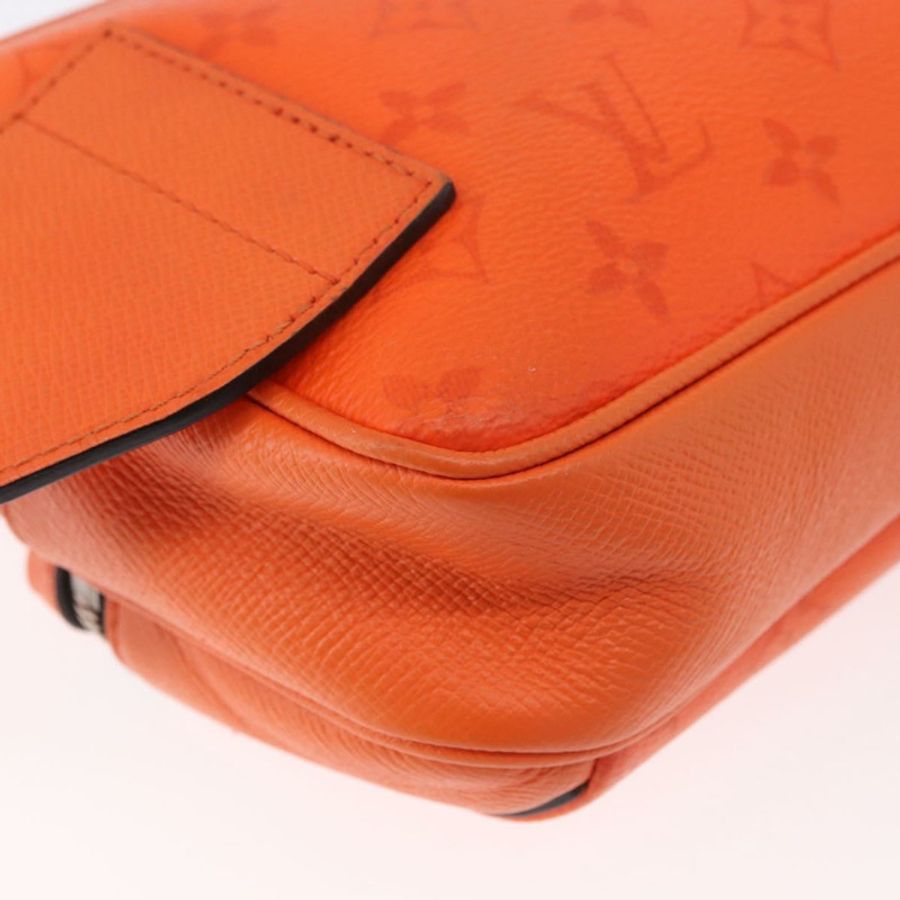 【日本直送】路易威登 Tiger Lama Monogram 腰包 戶外包 橘色 M30430 正品 186224M-14