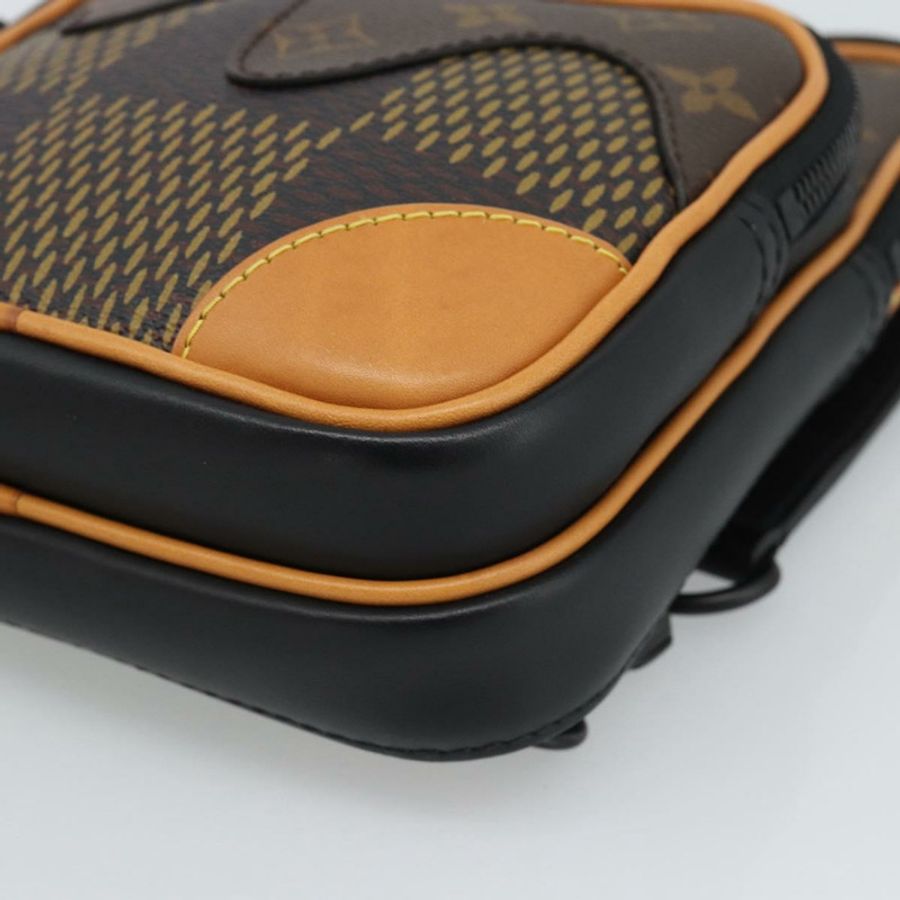 【日本直送】路易威登 Damier Giant Amazon 斜背包 棕色 N40379 LV 正品 186187SM-13