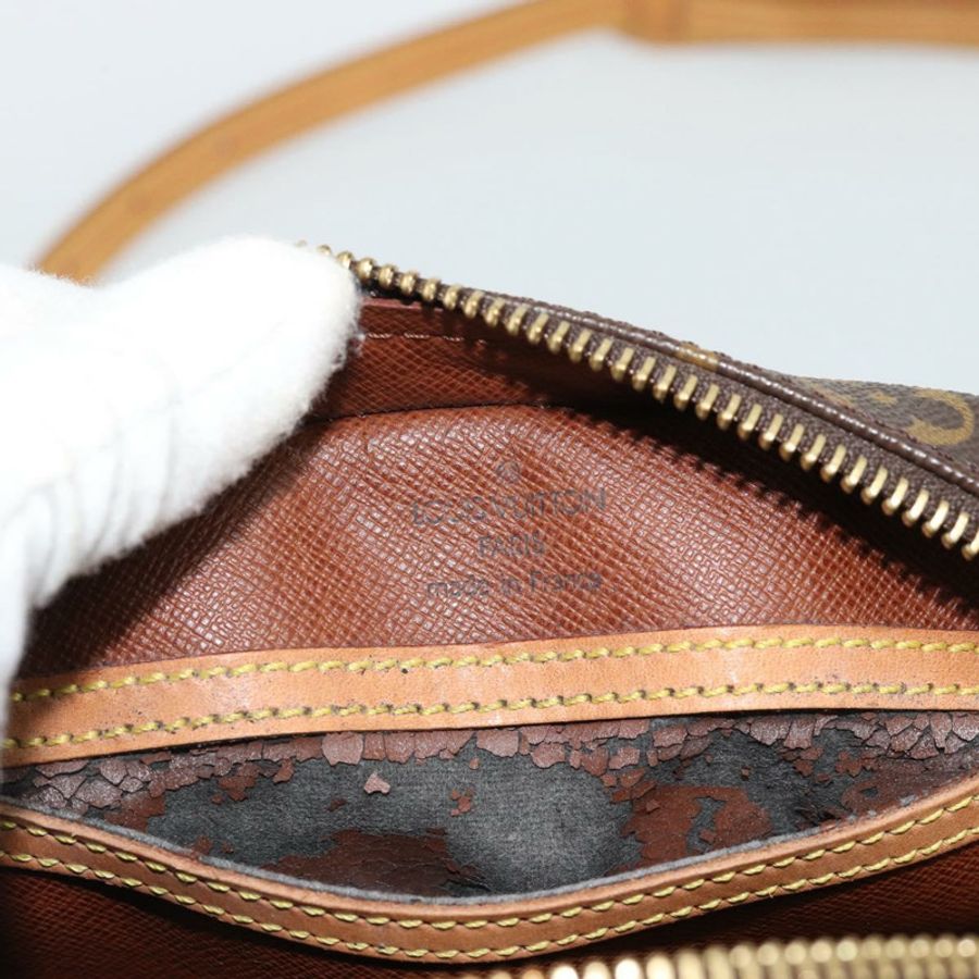 【日本直送】路易威登 Monogram Blois 肩背包 M51221 LV 正品 186290A-17