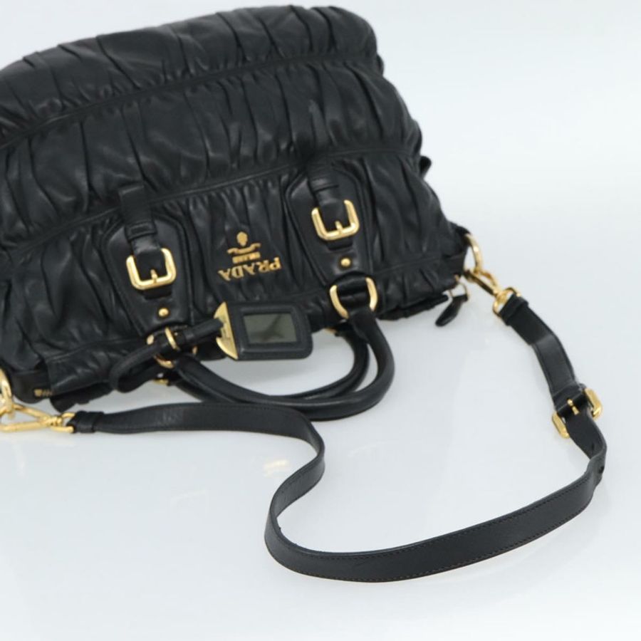 【日本直送】PRADA 褶皺手提包 皮革 2way 黑色 金色 Auth 188842V-7