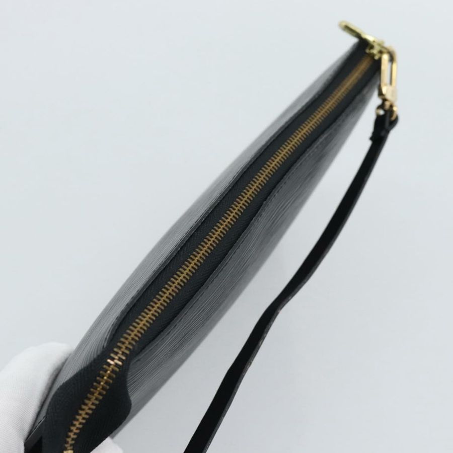 【日本直送】路易威登 Epi Pochette Accessoires 手拿包 黑色 M52982 LV Auth 187872A-5