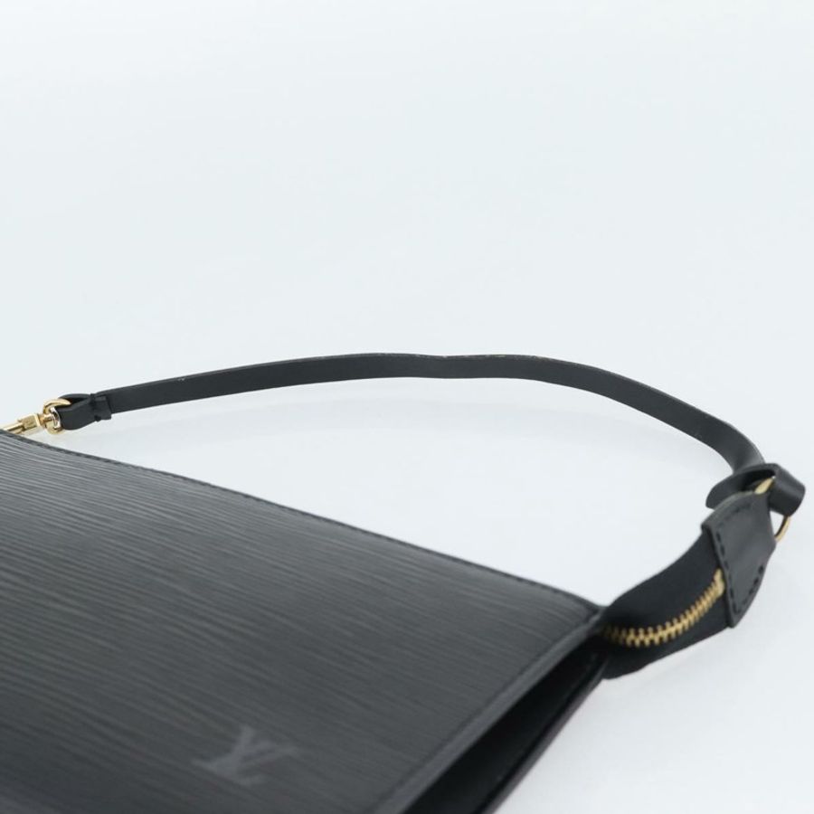 【日本直送】路易威登 Epi Pochette Accessoires 手拿包 黑色 M52982 LV Auth 187872A-13