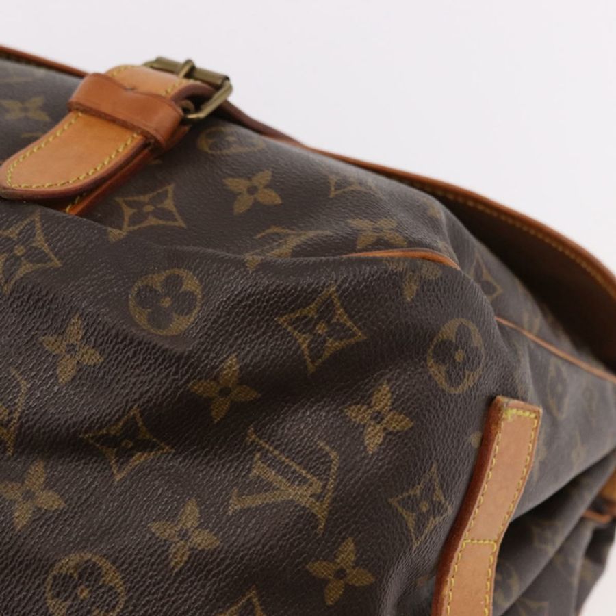 【日本直送】路易威登 Monogram Saumur 43 肩背包 M42252 LV Auth 189607-14