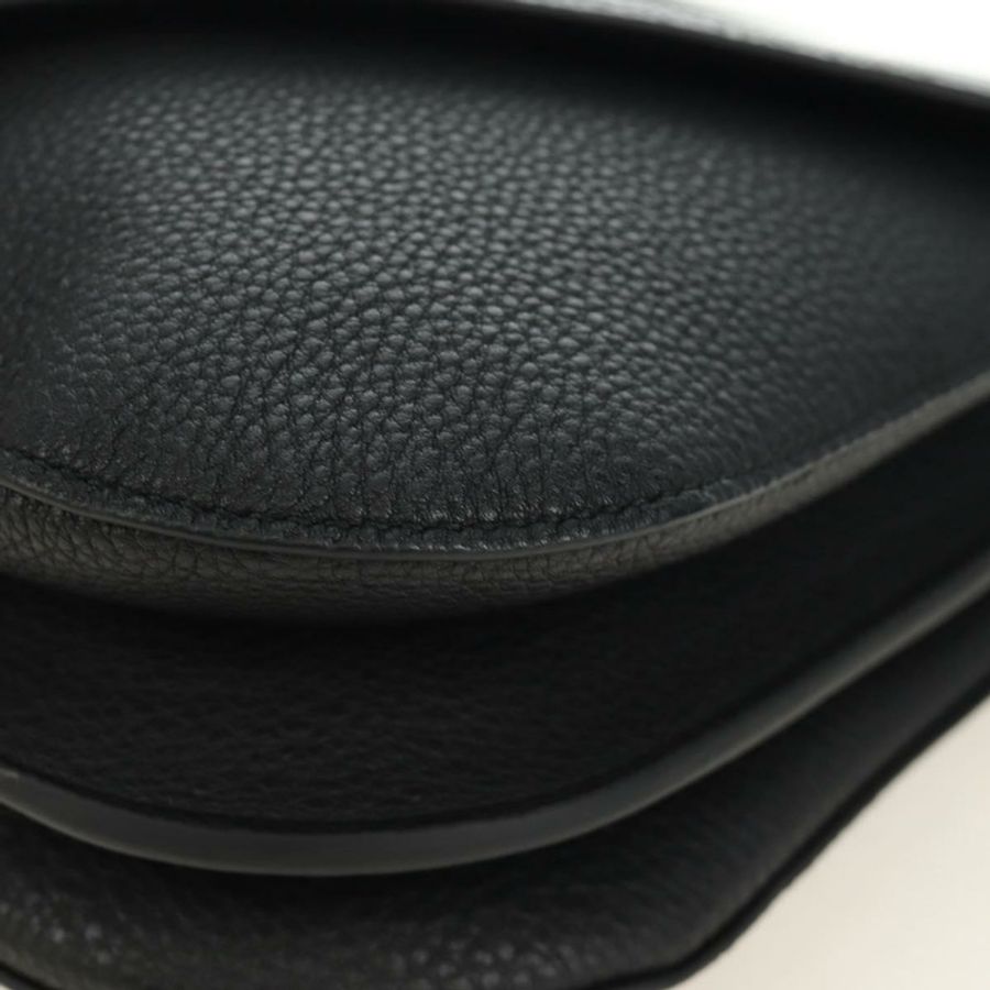 【日本直送】BOTTEGA VENETA 鏈條單肩包 皮革 2way 黑色 金色 Auth 190448V-15