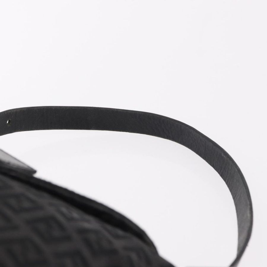 【日本直送】FENDI Zucchino帆布Mamma Baguette單肩包 黑色 銀色 正品 186623A-7