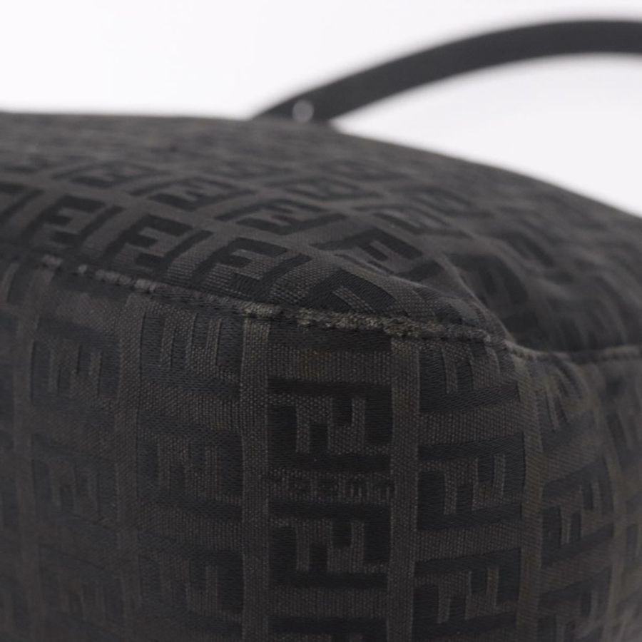 【日本直送】FENDI Zucchino帆布Mamma Baguette單肩包 黑色 銀色 正品 186623A-15