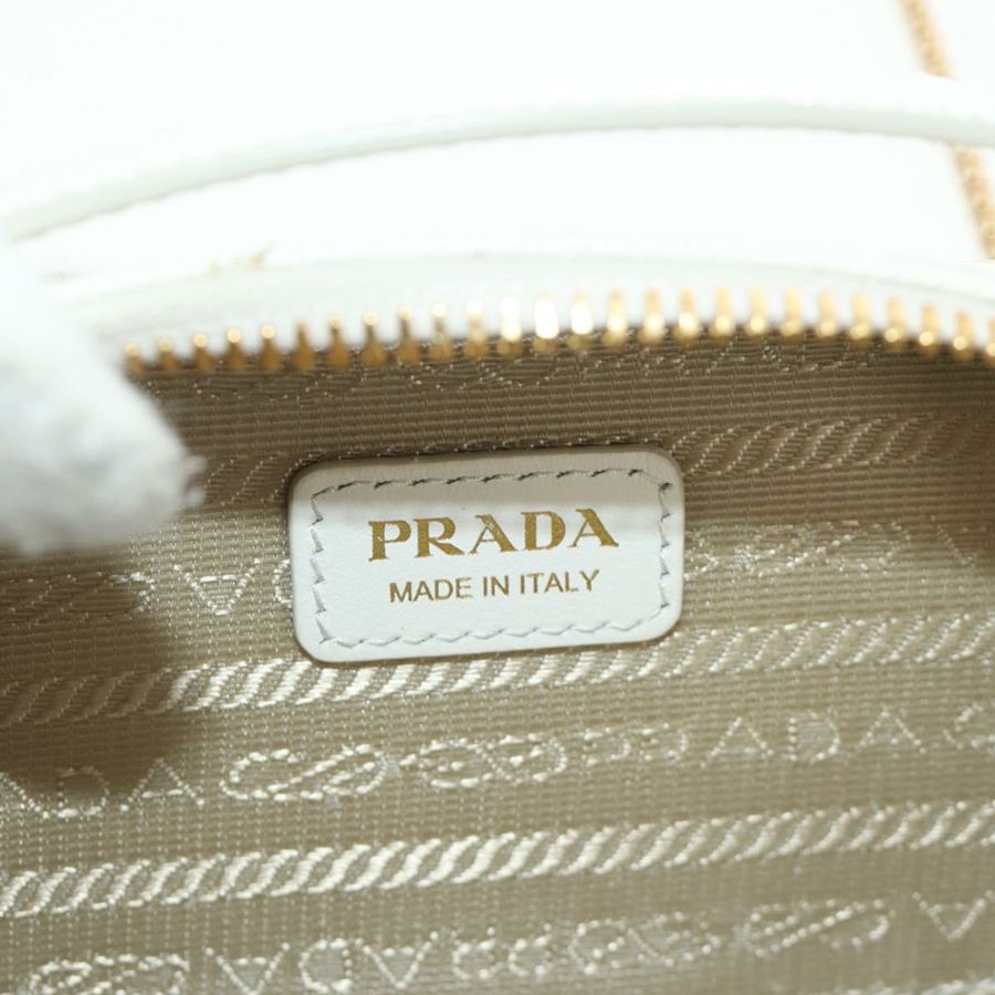 【日本直送】PRADA 鏈條肩背迷你包,Safiano 皮革,白色,金色,正品,貨號 190429M-24
