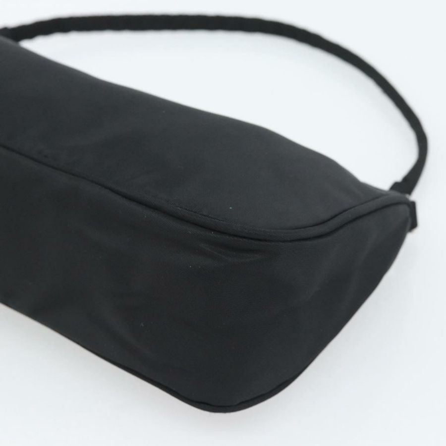 【日本直送】PRADA 尼龍黑色銀色配件包 Auth 191315V-13