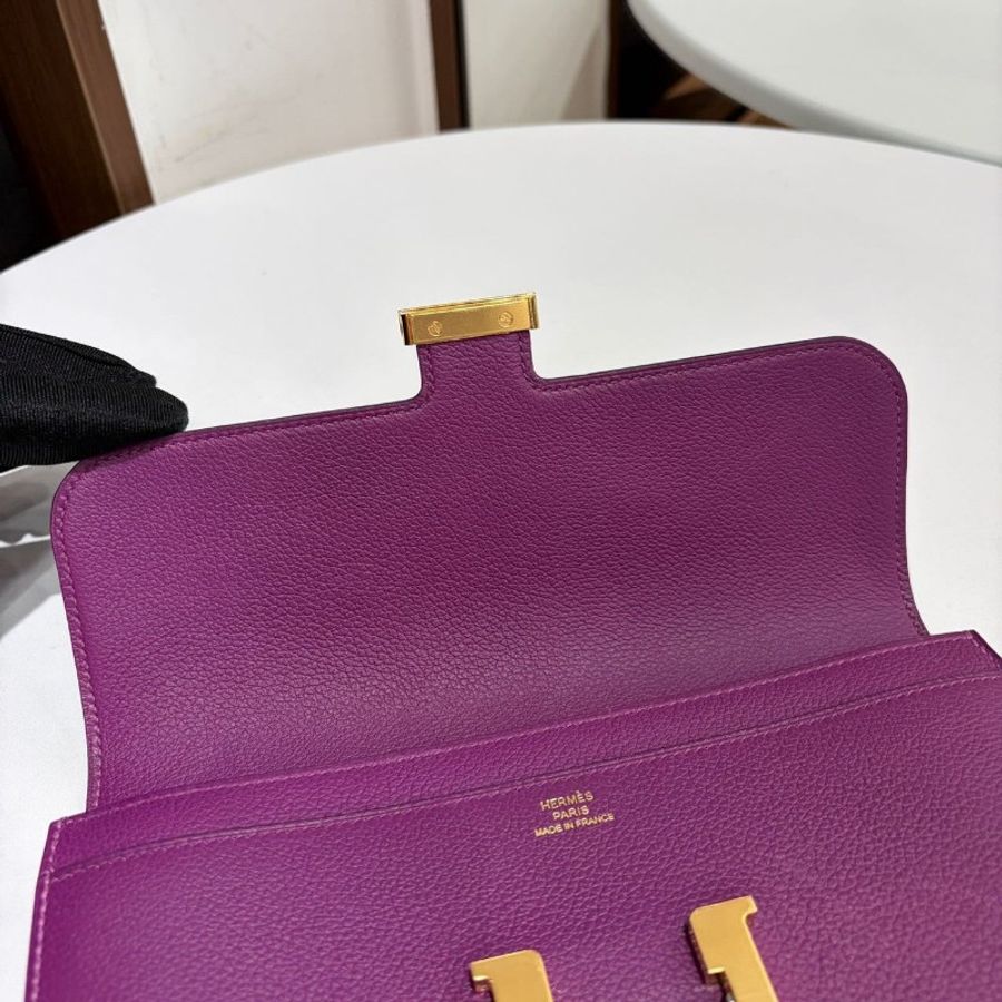 Hermes Constance long wallet P9 Anemone
Evercolor leather-13