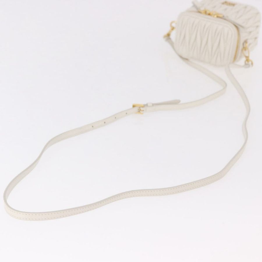 【日本直送】Miu Miu Matelasse Micro Bag Vanity Shoulder Bag Leather White Gold Auth 191450SM-6