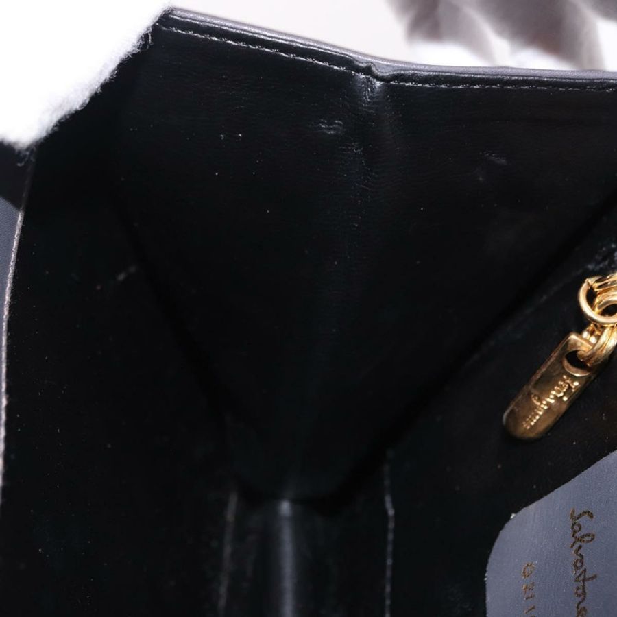 【日本直送】Salvatore Ferragamo 金屬手提包 皮革 灰色 金色色調 正品 191753A-17