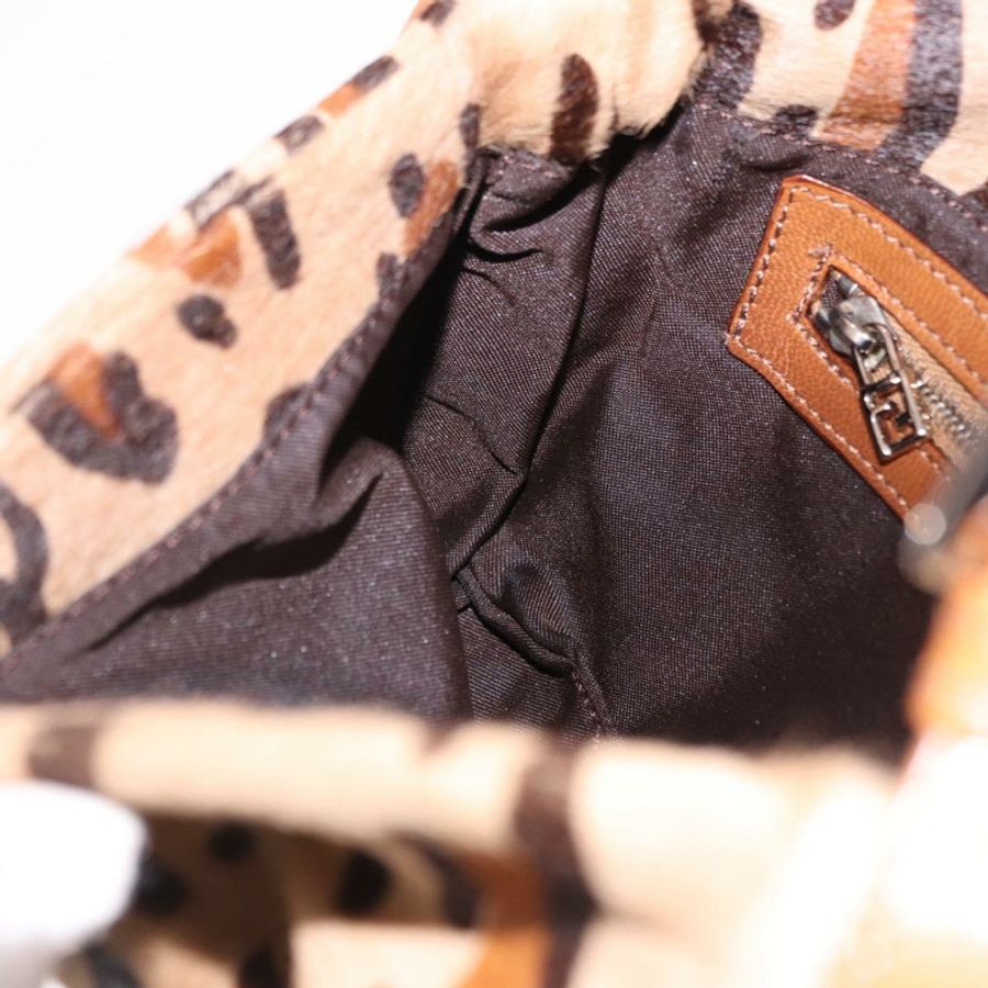 【日本直送】FENDI 豹紋 Mamma Baguette 手袋,Harako 皮革,米色/銀色,正品 am12111SM-21